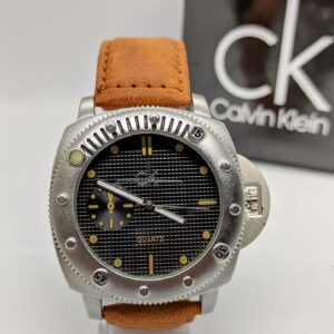 Relógio Calvin Klein 500 Prata P/ de couro Marrom- A prova dagua (C/ Caixa premium)