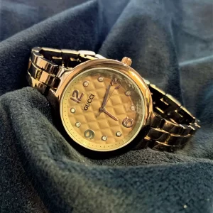 Relógio Feminino Gucci Marrom Pulseira de aço com caixa